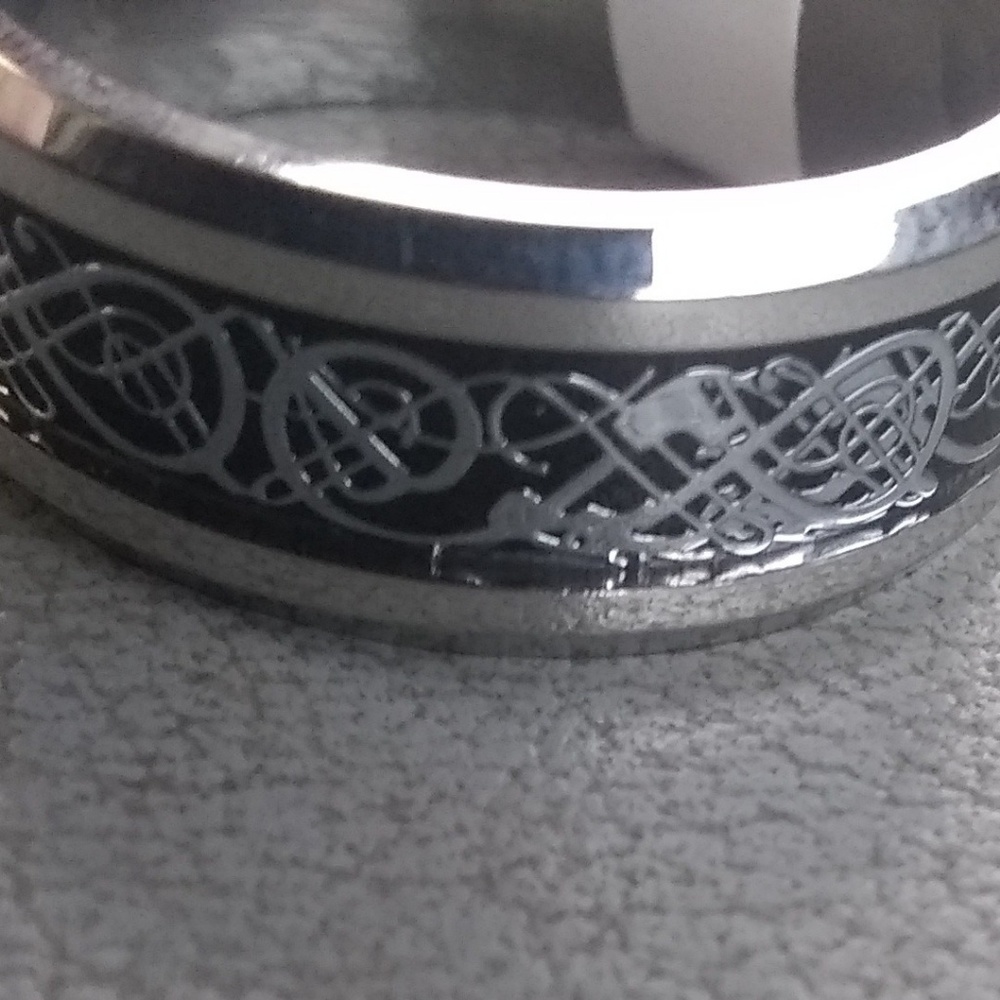 Mens Ring  - Stainless Steel Size 9 - Mens Band - Picture 2 of 6